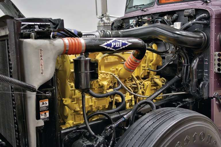 2001 Peterbilt 379