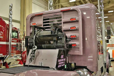 2001 Peterbilt 379