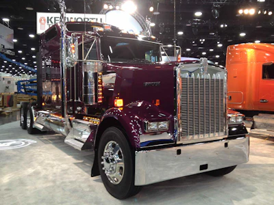 Kenworth ICON 900 at MATS