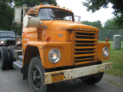 1975 Dodge CN800 owned by Bill Heberle of Rochester