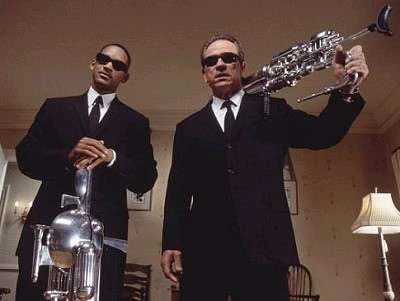 Men in Black II (2002)