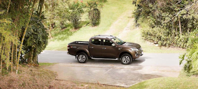 Renault Alaskan Pickup Truck 28