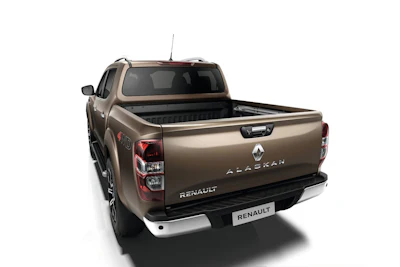 Renault Alaskan Pickup Truck 3