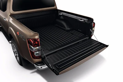 Renault Alaskan Pickup Truck 7