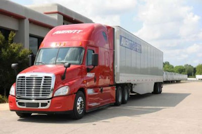 Averitt-Freightliner_2-500×333