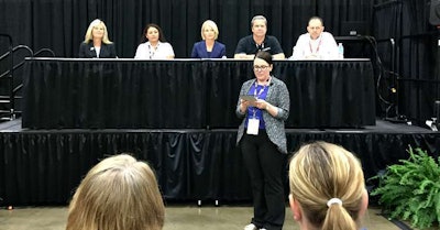 Women trucking panel members (from left) Ellen Voie, Sylvia Heinrch, Linda Longton, Mark Willis & Tim Aschoff.