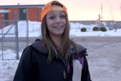 ice_road_truckers_season10_stephanie-E
