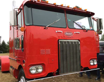 1980-peterbilt-352-coe