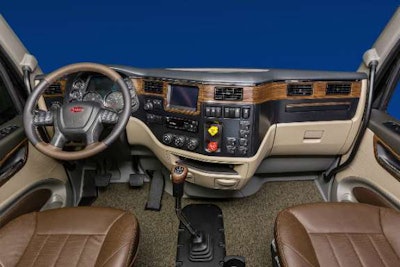 The 567’s interior