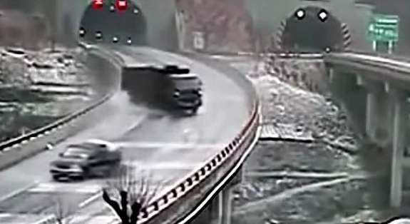 hydroplaning