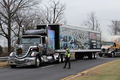 31693429525 9145e32cfc Z