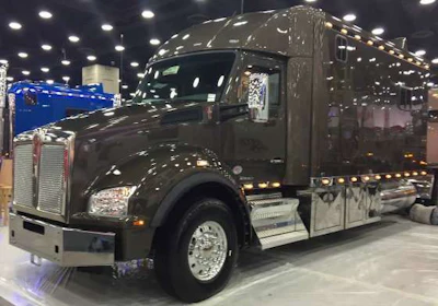 An extended sleeper cab on display at the ARI Legacy Sleepers booth.