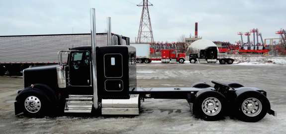 Kenworth W900