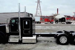 Kenworth W900