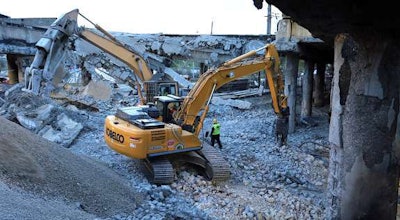 Work continues on I-85 in Atlanta following a fire last week. (Georgia DOT photo)
