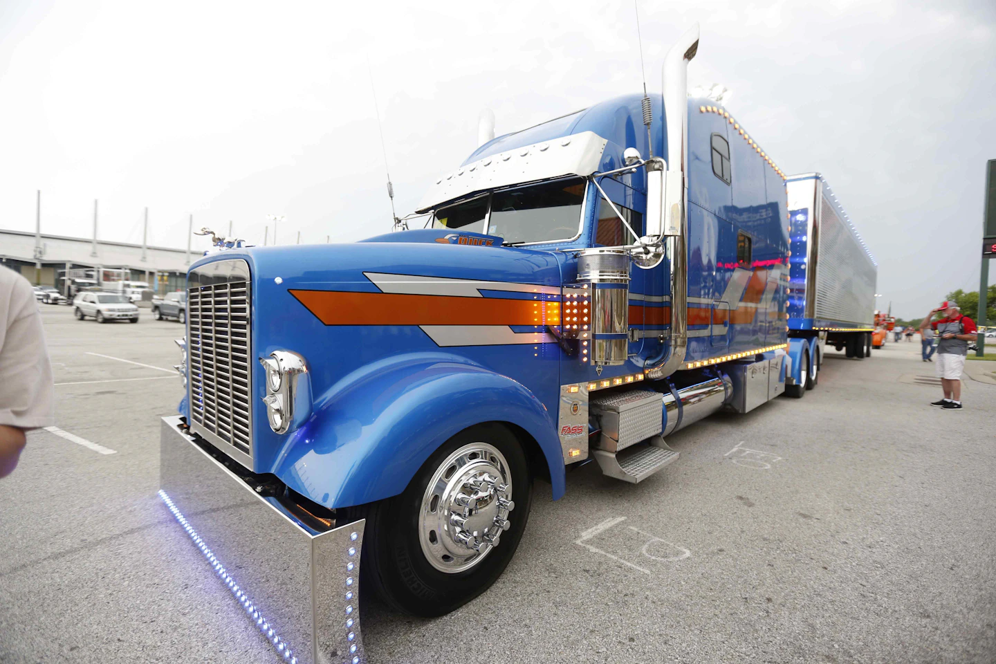 Rethwisch wins third SuperRigs best in show | Truckers News