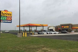 672-Sinton-Loves-exterior_1494508780891