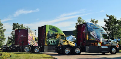 Us Xpress Military Themed Tractors 2016 07 01 12 07