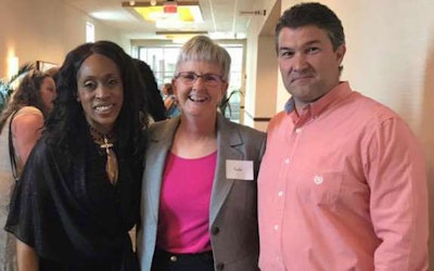 Prime drivers Dee Sova (left) and Reba Hoffman (middle) with their fleet manager, Steven Wray, at the 2017 Highway Diamonds Gala event. (Image Courtesy of Facebook/Trucking Divas Rock)