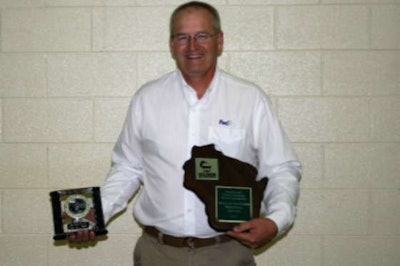 Jim Duffy, a driver for FedEx Freight, is Wisconsin’s Grand Champion. (Image Courtesy of Wisconsin Motor Carriers Association)