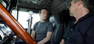 Facebook CEO Mark Zuckerberg talks to a trucker at the Iowa 80 Truck Stop. (Facebook photo)