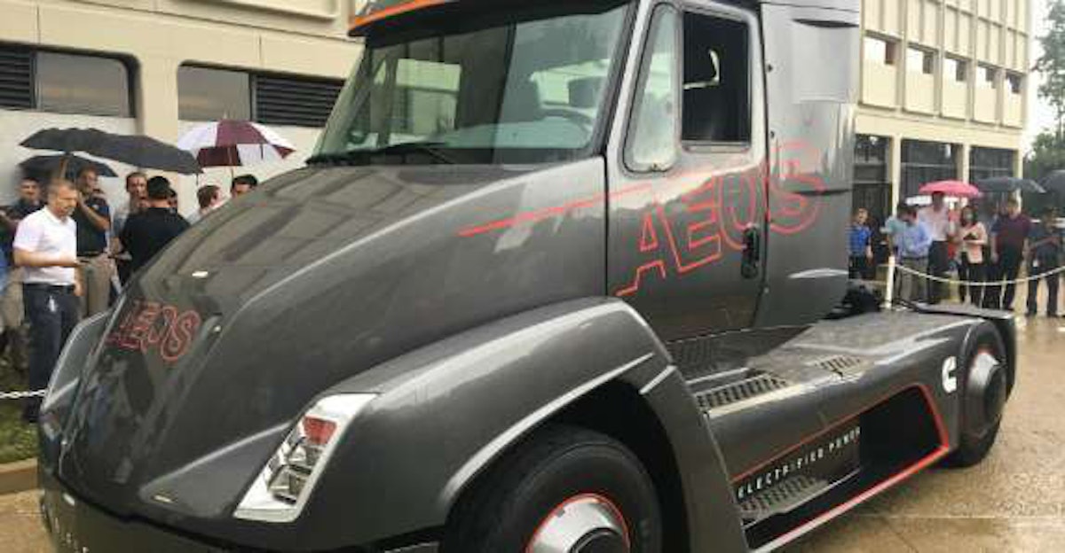 Cummins showcases its all electric Class 7 concept tractor