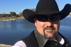 topeka-trucker-roy-flowers