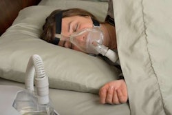 woman-sleep-apnea