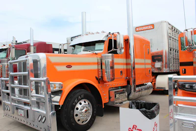 Shane Jungemann 2015 Peterbilt