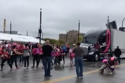 breast-cancer-truck-pull