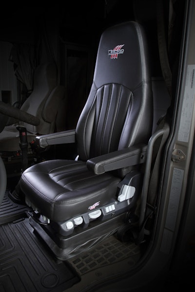 Minimizer Long Haul Series Seat (PRNewsfoto/Minimizer)