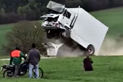terrorist-barrier-crash-test