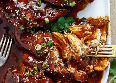 Cafe Delites‘ Asian-glazed chicken. (Image Courtesy of Cafe Delites)