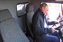 putin-drives-truck