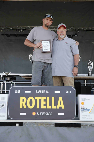 James A Rogers of Pevely, Missouri won the new What Matters Is Inside award which honors drivers who have overcome hardships and challenges. (Shell ROTELLA photo)