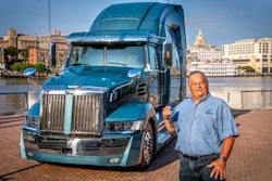 -Landstar_8x5_David Zelsdorf_2018 All Star Truck Giveaway Winner_day shot 002