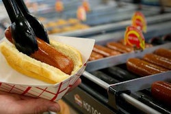love’s-hot-dogs