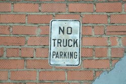 no-truck-parking
