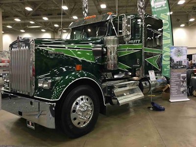 Limited edition 2019 Kenworth W900L replica from the TV show Movin'On. Has Cummins X-15 with 565 HP and 18-speed Fuller transmission.