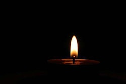 obit-candle