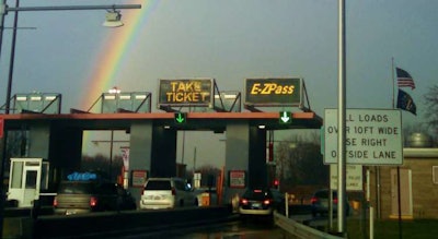 ind-toll-road-booth