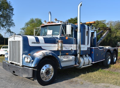 Lamar Fox's 1976 Kenworth wrecker. Fox operates Lamar Fox Trucking out of Rome, Georgia.