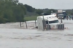 flatbed-in-flood