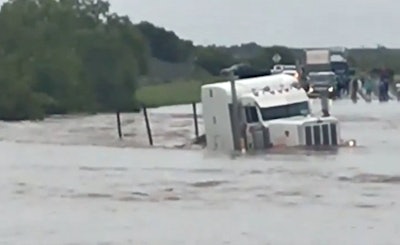 flatbed-in-flood