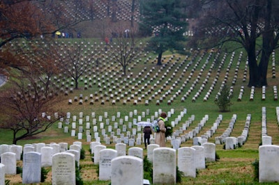 2018-wreaths-arlington