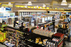 loves-travel-stops-interior-sidney-ohio-400×300