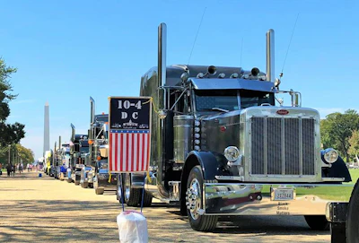 Oklahoma-based owner-operator Bryan Hutchens’ 1996 Peterbilt 379 parked on the National Mall during “That’s a Big 10-4 on D.C.” last October. (Overdrive photo)