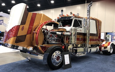 Ray Graves' 1982 Peterbilt 359 has a V8 CAT and a 15-speed transmission. Graves is from Lafayette, Indiana.