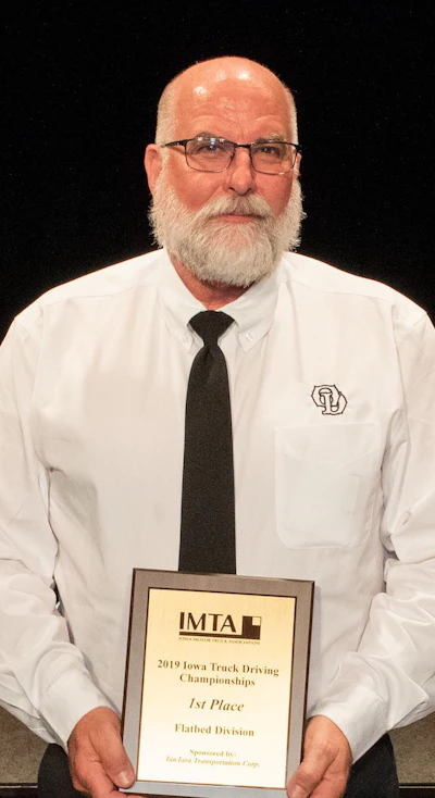 Old Dominion Freight Line driver Mark Howard won first place in the flatbed class. (Image Courtesy of Iowa Motor Truck Association)