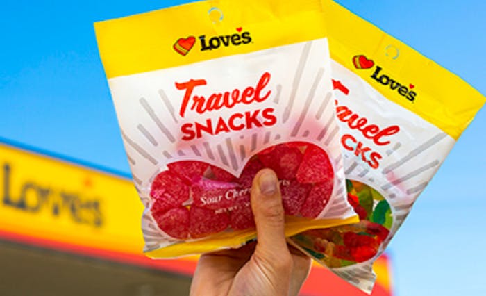 loves-travel-snacks-400×300